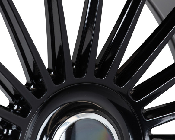 Диски Vossen HF-8 Gloss Black 22x9 5x120 et30 Диски Vossen HF-8 Gloss Black 22x9 5x120 et30